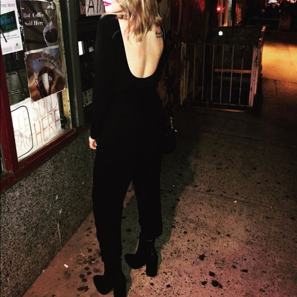 Mesh Inlet Low-back Bodysuit